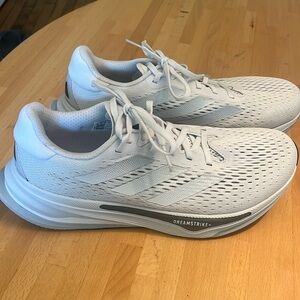 Adidas Supernova Prima